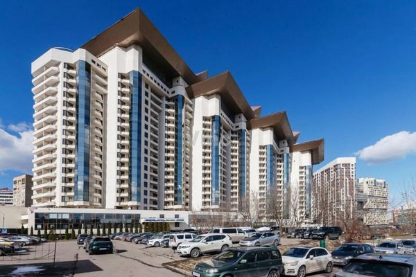 Продам двухкомнатную (2-комн.) квартиру, Архитектора Власова ул, 6, Москва г