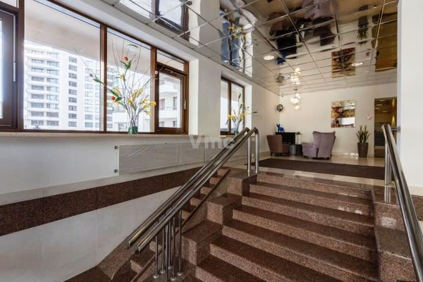 Продам двухкомнатную (2-комн.) квартиру, Архитектора Власова ул, 6, Москва г