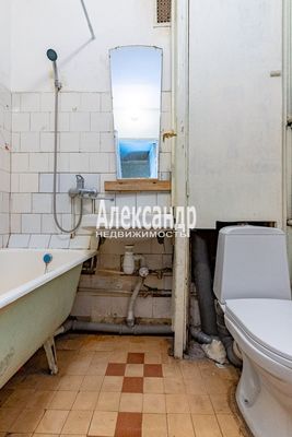 Продам однокомнатную (1-комн.) квартиру, Космонавтов пр-кт, 92, Санкт-Петербург г