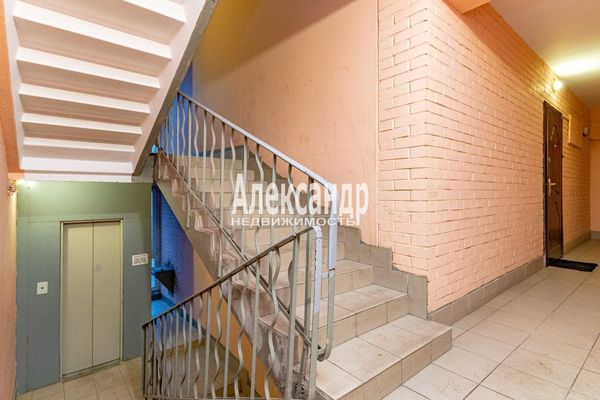 Продам однокомнатную (1-комн.) квартиру, Космонавтов пр-кт, 92, Санкт-Петербург г