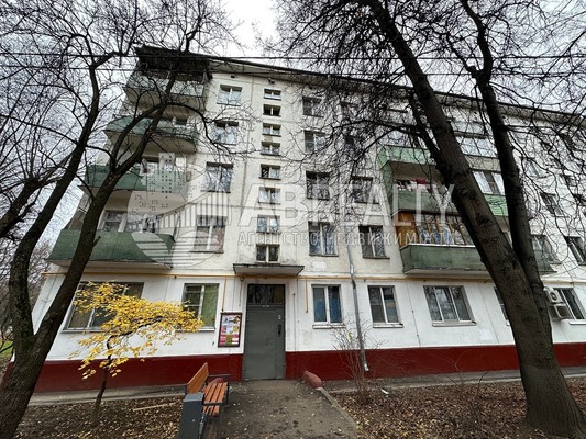 Продам двухкомнатную (2-комн.) квартиру, Медиков ул, 26к2, Москва г