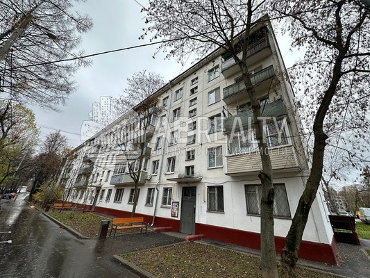 Продам двухкомнатную (2-комн.) квартиру, Медиков ул, 26к2, Москва г