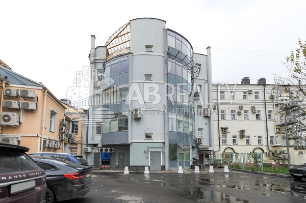 Продам многокомнатную квартиру, Пятницкая ул, 57с2, Москва г