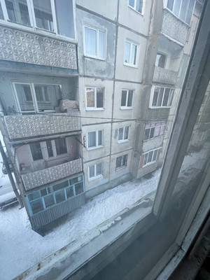 Продам трехкомнатную (3-комн.) квартиру, Рябикова б-р, 32а, Иркутск г