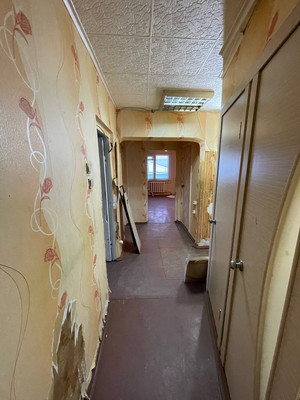 Продам трехкомнатную (3-комн.) квартиру, Рябикова б-р, 32а, Иркутск г