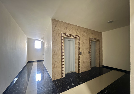 Продам трехкомнатную (3-комн.) квартиру, Эльбрусская ул, 19кг, Нальчик г