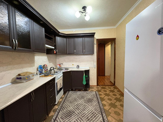 Продам однокомнатную (1-комн.) квартиру, Профсоюзная ул, 224А, Вольный Аул кп