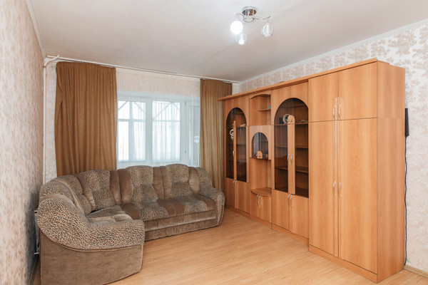 Продам двухкомнатную (2-комн.) квартиру, Посадская ул, 12, Ханты-Мансийск г