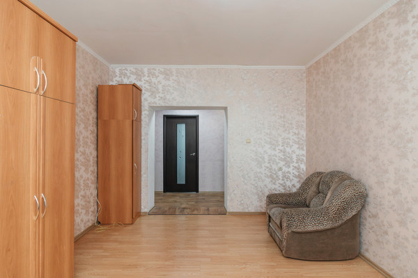 Продам двухкомнатную (2-комн.) квартиру, Посадская ул, 12, Ханты-Мансийск г