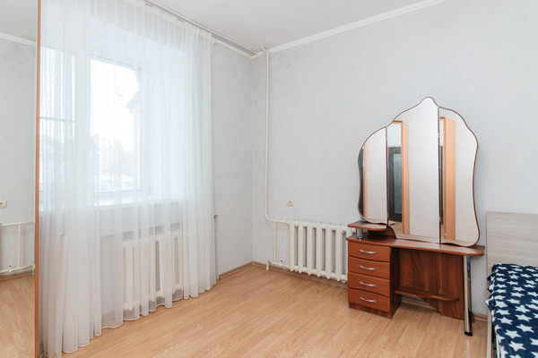 Продам двухкомнатную (2-комн.) квартиру, Посадская ул, 12, Ханты-Мансийск г