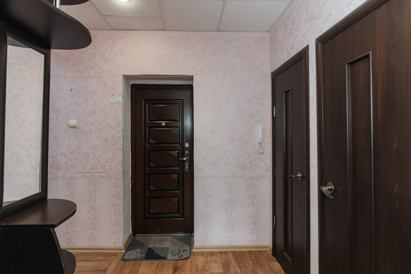 Продам двухкомнатную (2-комн.) квартиру, Посадская ул, 12, Ханты-Мансийск г