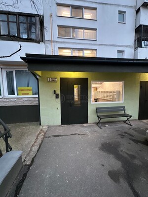 Продам трехкомнатную (3-комн.) квартиру, Вернадского пр-кт, 119, Москва г