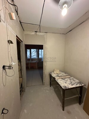 Продам трехкомнатную (3-комн.) квартиру, Вернадского пр-кт, 119, Москва г