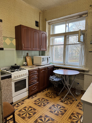 Продам многокомнатную квартиру, Военный городок ул, 19, Солнечногорск г