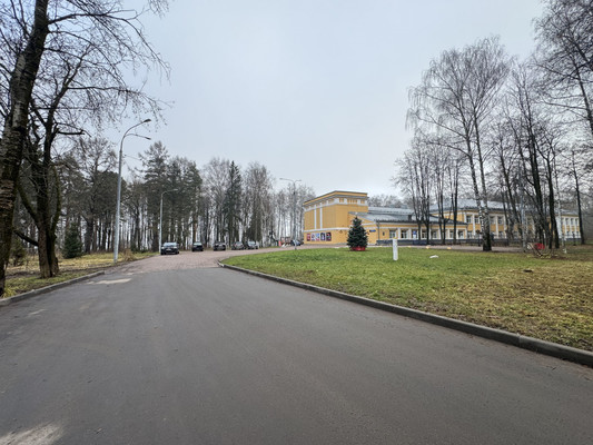 Продам многокомнатную квартиру, Военный городок ул, 19, Солнечногорск г