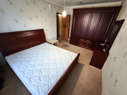 Продам двухкомнатную (2-комн.) квартиру, 2, Сосновый п