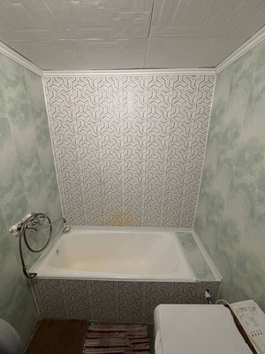 Продам многокомнатную квартиру, Строителей ул, 15, Белые Берега рп