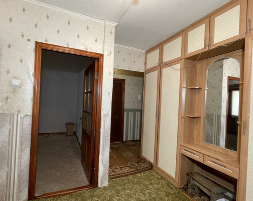 Продам трехкомнатную (3-комн.) квартиру, Молодежная ул, 11, Волгодонск г