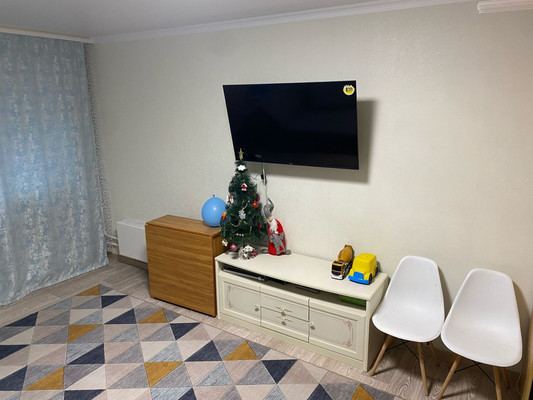 Продам трехкомнатную (3-комн.) квартиру, К.Маркса ул, 60к3, Волгодонск г