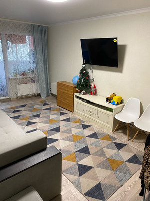 Продам трехкомнатную (3-комн.) квартиру, К.Маркса ул, 60к3, Волгодонск г