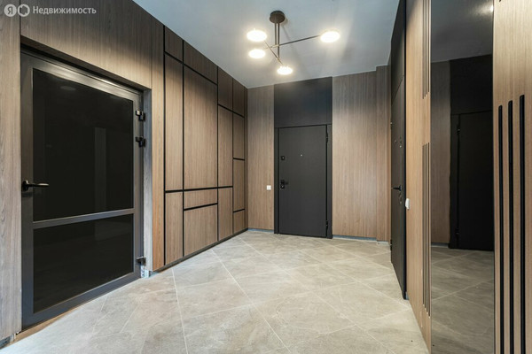 Продам двухкомнатную (2-комн.) квартиру, Октябрьская ул, 12, Калининград г