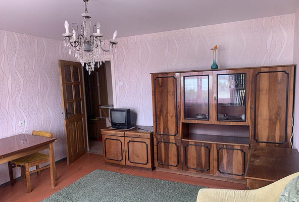 Продам двухкомнатную (2-комн.) квартиру, 9 Апреля ул, 80, Калининград г