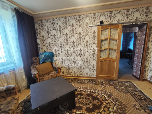 Продам трехкомнатную (3-комн.) квартиру, Крупокомбинат п, 6, Полтавская ст-ца