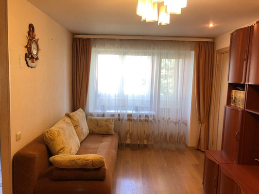 Продам трехкомнатную (3-комн.) квартиру, Новикова-Прибоя ул, 24к1, Рязань г