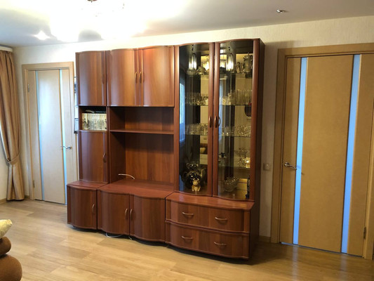 Продам трехкомнатную (3-комн.) квартиру, Новикова-Прибоя ул, 24к1, Рязань г