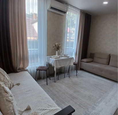 Сдам однокомнатную (1-комн.) квартиру, Волжская (Центральный р-н) ул, 34, Сочи г