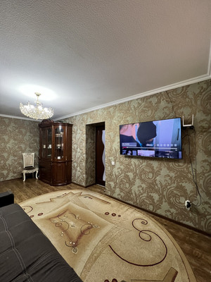 Продам двухкомнатную (2-комн.) квартиру, Мовсисяна ул, 5, Нальчик г