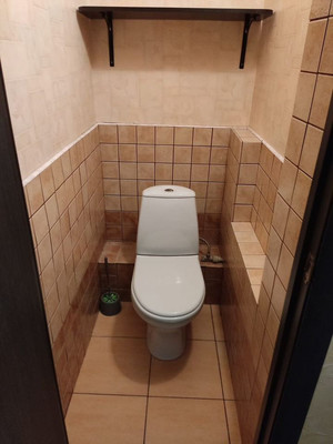 Продам многокомнатную квартиру, У.Громовой ул, 12, Калининград г