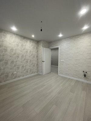 Продам двухкомнатную (2-комн.) квартиру, Свиридова И.В. ул, 20к4, Липецк г