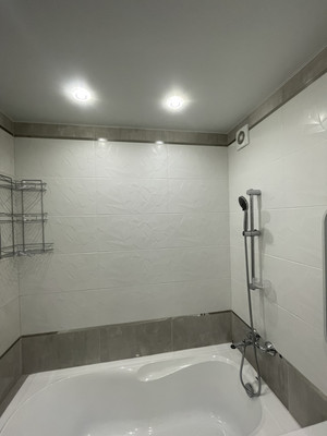 Продам двухкомнатную (2-комн.) квартиру, Свиридова И.В. ул, 20к4, Липецк г