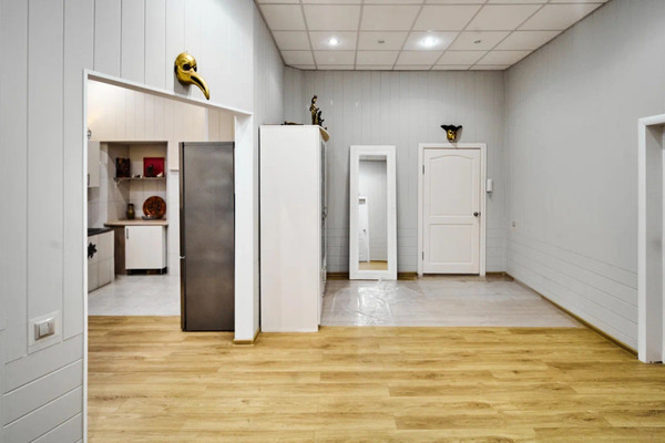 Продам многокомнатную квартиру, Страстной б-р, 4к4, Москва г