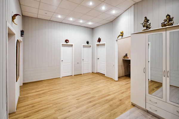 Продам многокомнатную квартиру, Страстной б-р, 4к4, Москва г