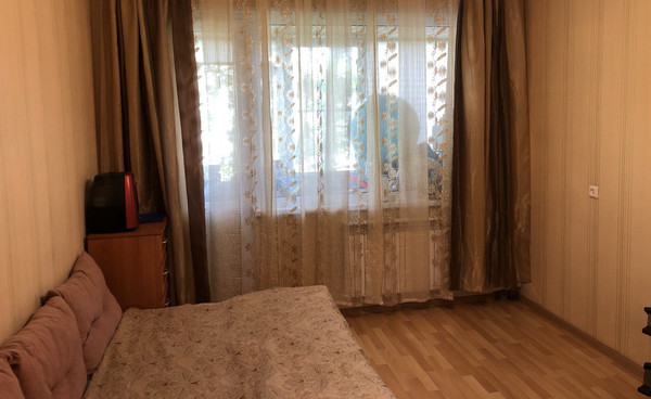 Продам двухкомнатную (2-комн.) квартиру, Серебристый б-р, 26А, Санкт-Петербург г