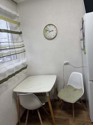 Продам двухкомнатную (2-комн.) квартиру, Серебристый б-р, 26А, Санкт-Петербург г