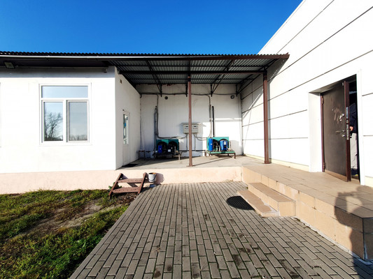 Продам коммерческое помещение 530 м2, Степная ул, 41кб, Хлевное с