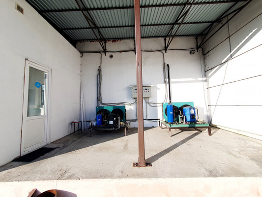 Продам коммерческое помещение 530 м2, Степная ул, 41кб, Хлевное с