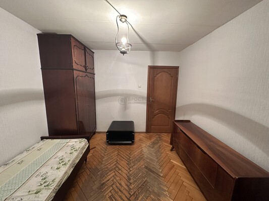 Продам трехкомнатную (3-комн.) квартиру, Нагатинская наб, 70, Москва г