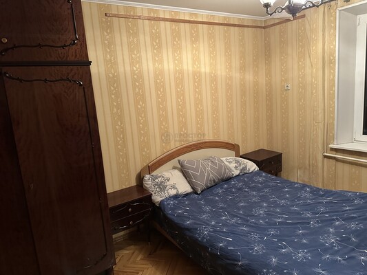 Продам трехкомнатную (3-комн.) квартиру, Нагатинская наб, 70, Москва г