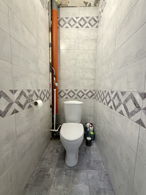 Продам двухкомнатную (2-комн.) квартиру, Строителей пр-кт, 7А, Волгодонск г