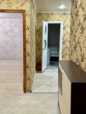 Продам двухкомнатную (2-комн.) квартиру, Строителей пр-кт, 7А, Волгодонск г