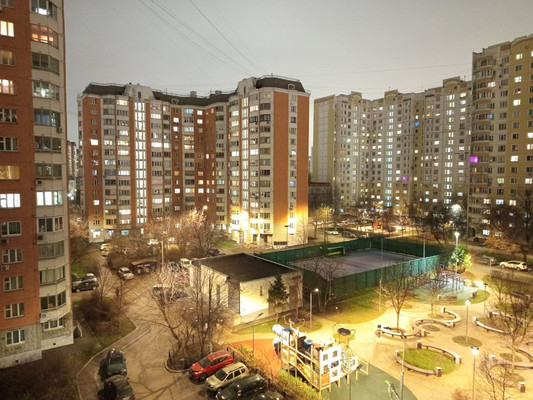 Сдам однокомнатную (1-комн.) квартиру, Международная ул, 22, Москва г