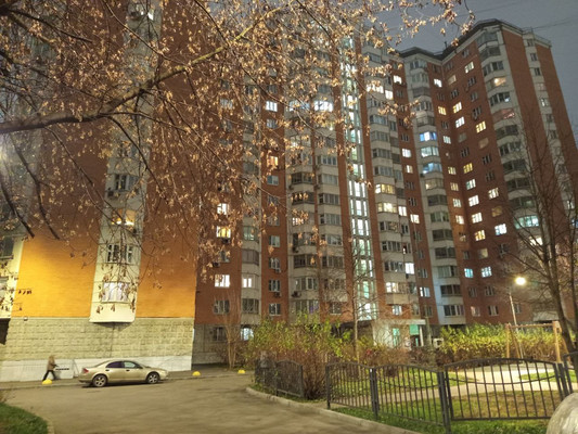 Сдам однокомнатную (1-комн.) квартиру, Международная ул, 22, Москва г