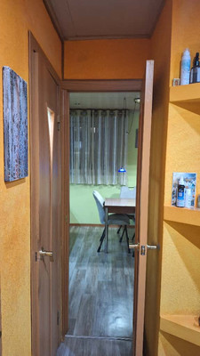 Продам трехкомнатную (3-комн.) квартиру, Кольский пр-кт, 70, Мурманск г