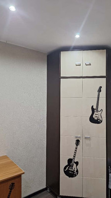 Продам трехкомнатную (3-комн.) квартиру, Кольский пр-кт, 70, Мурманск г