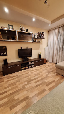 Продам трехкомнатную (3-комн.) квартиру, Кольский пр-кт, 70, Мурманск г