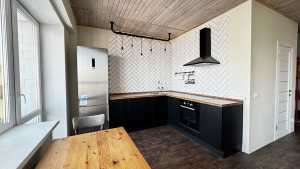 Продам двухкомнатную (2-комн.) квартиру, Юрия Тена проезд, 27, Иркутск г